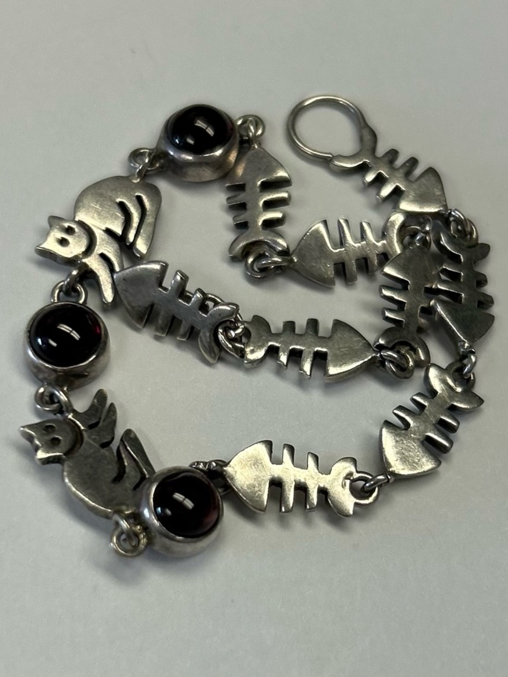 Vintage Fish bones cat garnet gemstone link bracelet sterling silver 925 - Picture 5 of 16